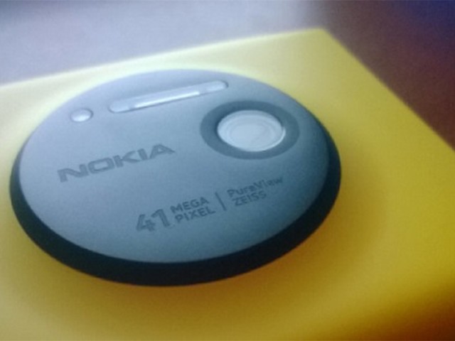 Zeiss Obtains A Patent For Rotating Lenses That Nokia Might Use