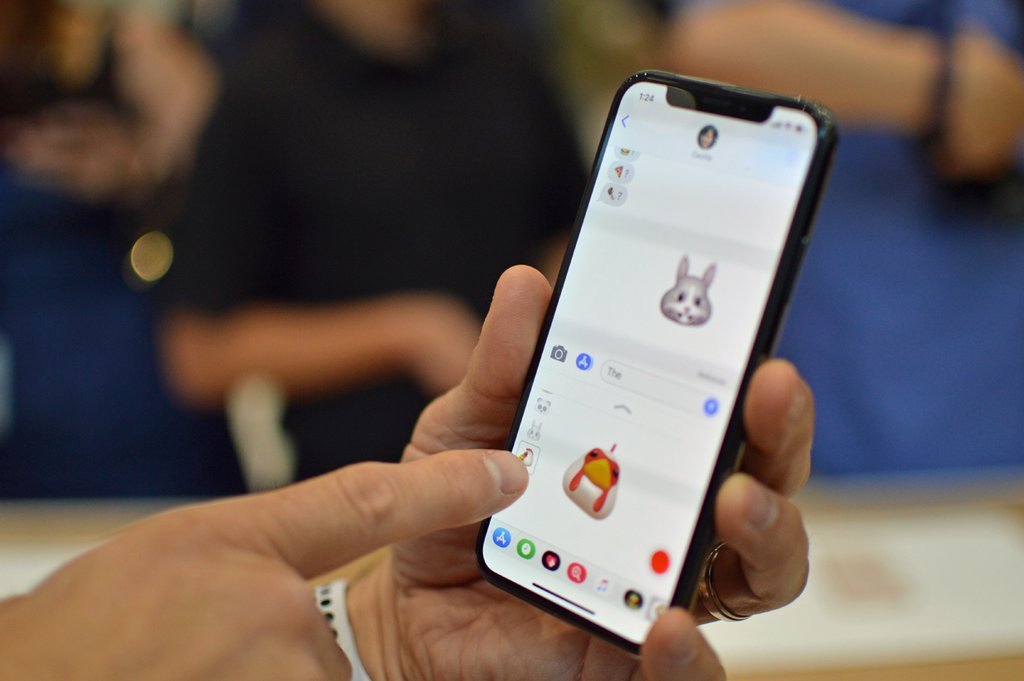 Apple Faces Charges For Copying The Name Animoji