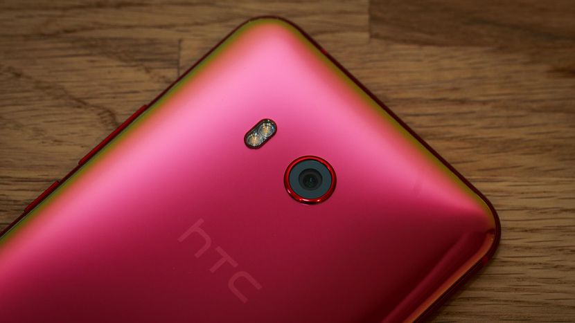HTC Will Launch A Dual Camera Phone Next Year
