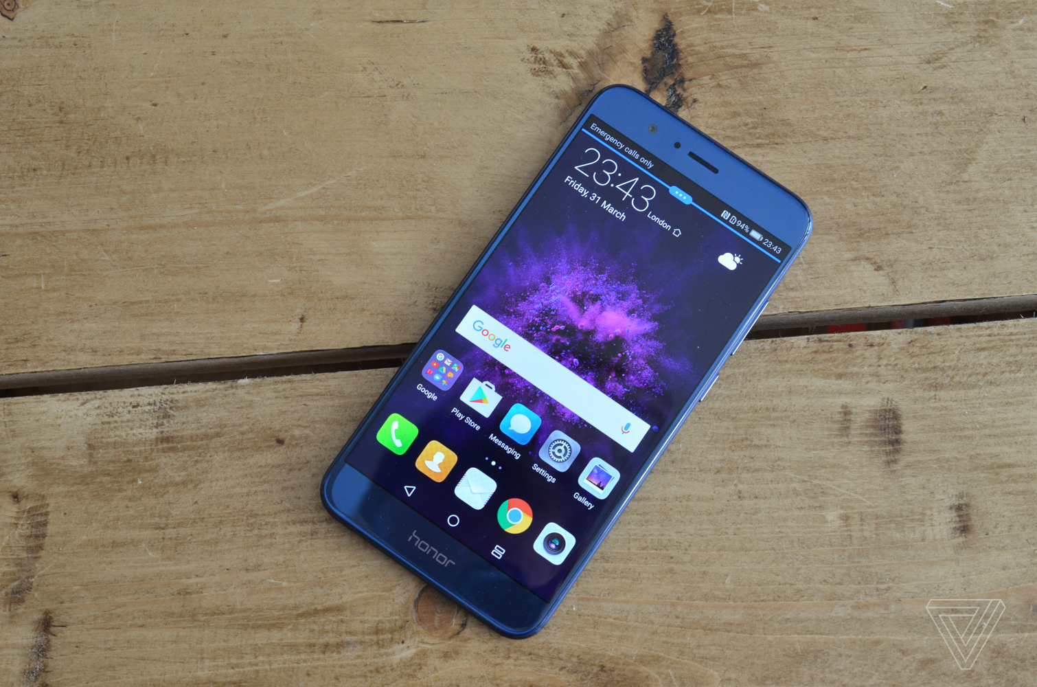 Huawei Apologizes For 1 Euro Smartphone