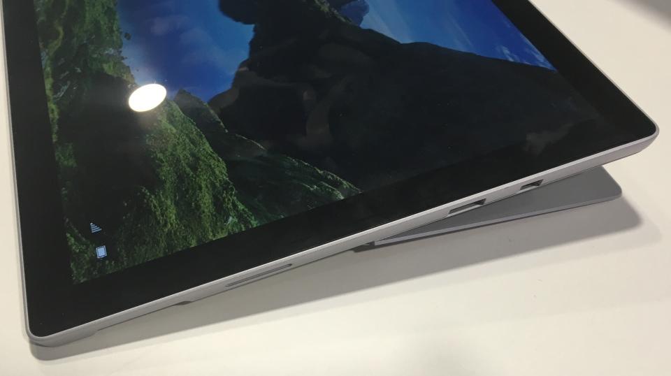 You Can Order Surface Pro LTE From The Microsoft Store Now