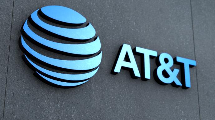 AT&T Bails On Huawei In The US